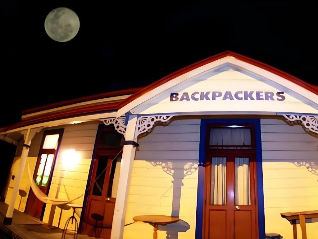 Stables Lodge Backpackers Napier Ngoại thất bức ảnh